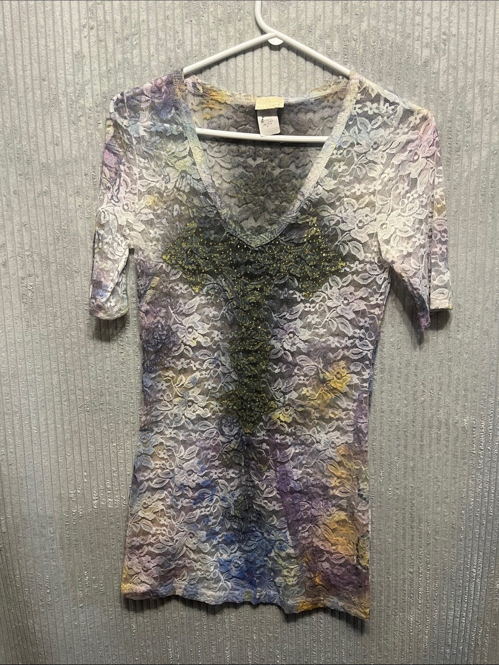 Y2K Daytrip Pastel Lace V-Neck Short Sleeve Top with Beaded Cross Medium